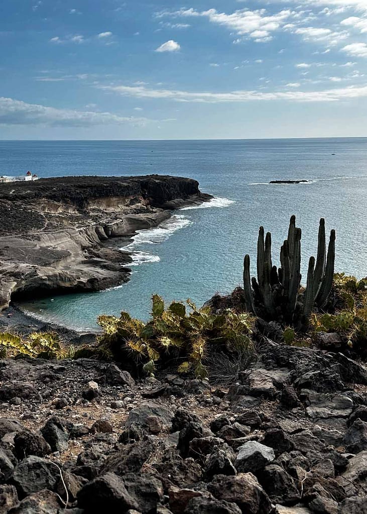 Skats uz okeānu no Playa de los Morteros